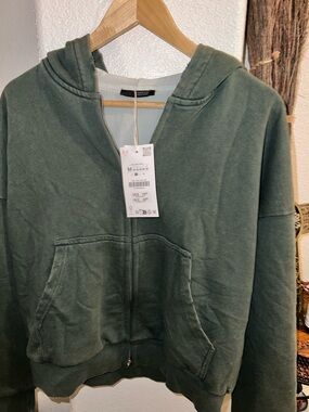 Zara Olive Green Zip-Up Hooded Sweater